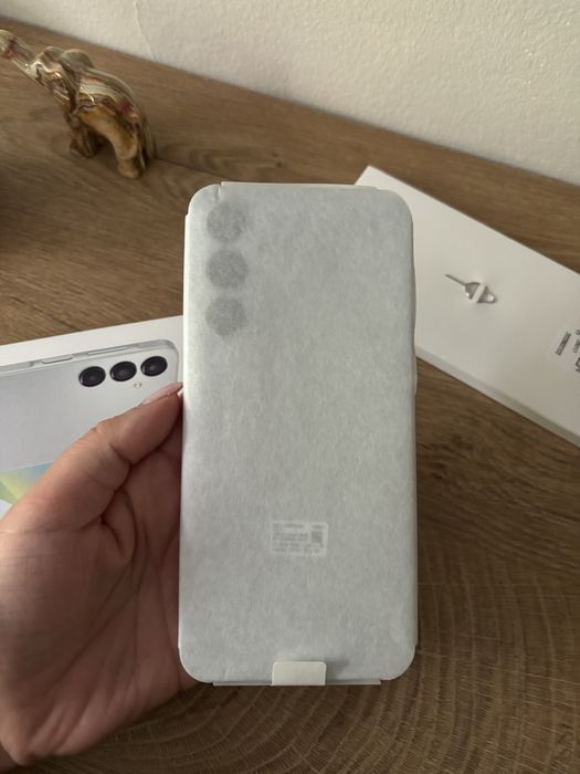 Samsung Galaxy A16  НОВ!!