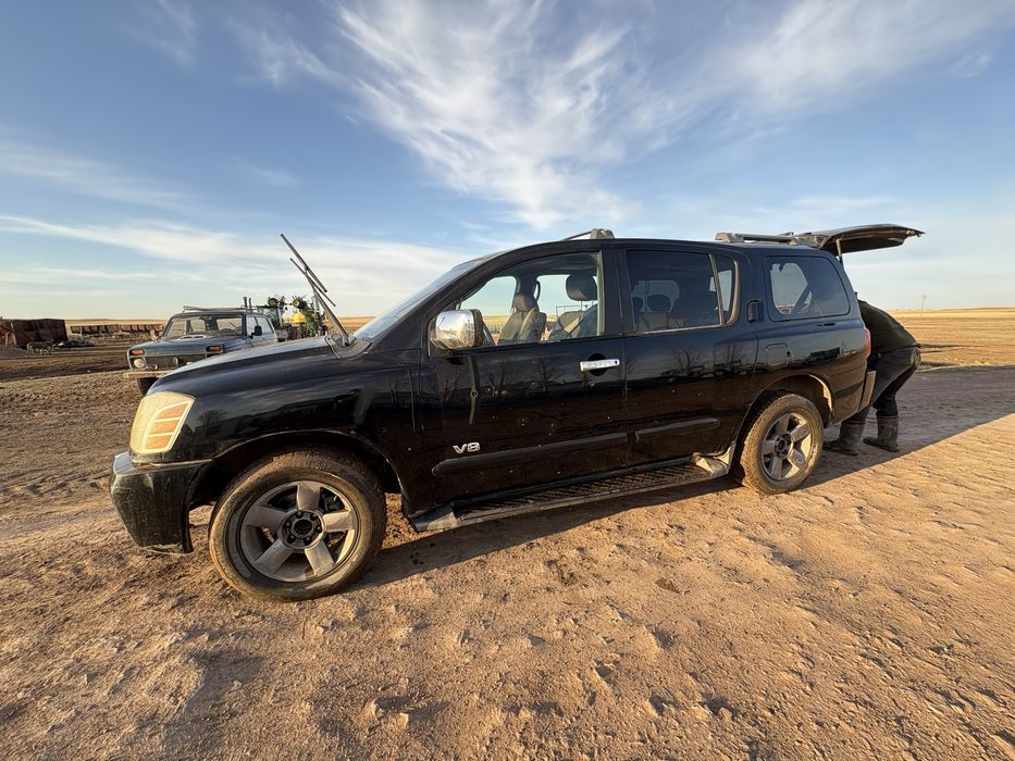 Nissan Armada 2004г