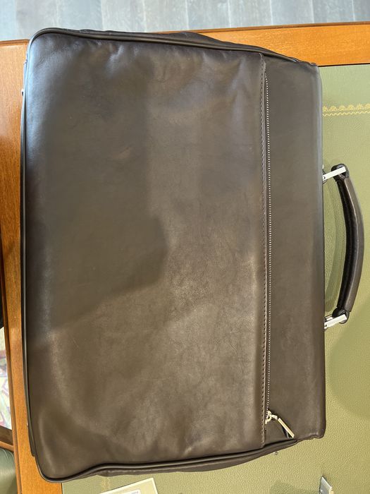 Кожаный портфель.сумка Canali