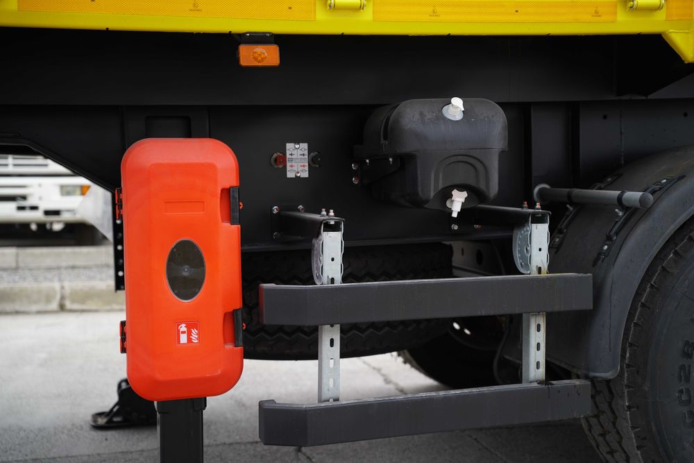 Полуприцеп самосвальный зерновоз UzAutoTrailer - 35 куб.м