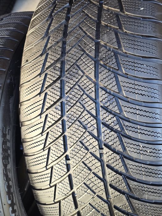 285 45 21Bridgestone