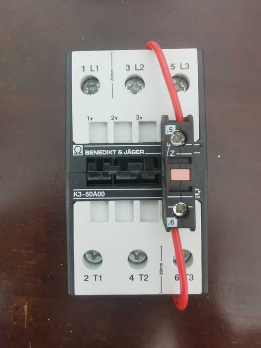 Contactor 32A - 50 A - 63A -150A , 48VDC-220V  ( diferite modele )