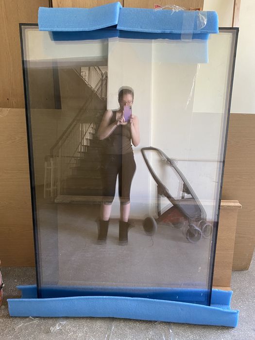 Vand geam Qfort in stare impecabila