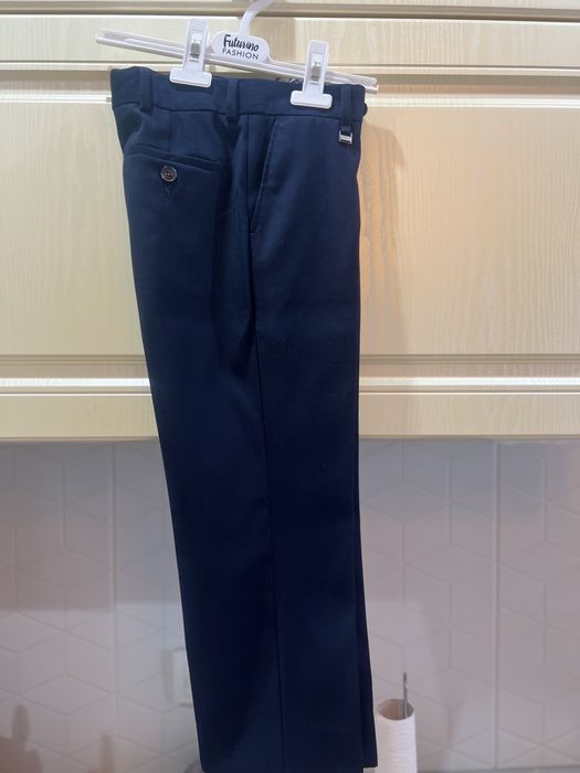 Продам школьную форму