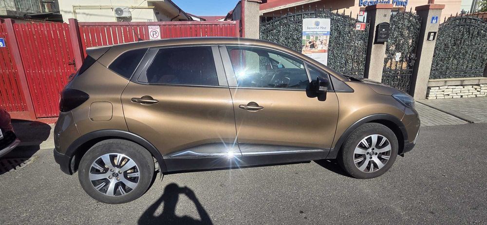RENAULT Captur 2018 — imagine 2