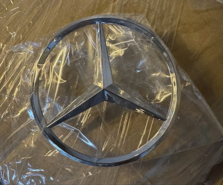 Embleme Volkswagen/Mercedes