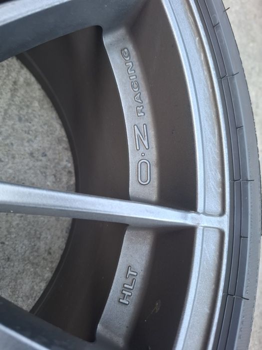 19" Джанти OZ Ultraleggera за BMW E90 E91 F30 F31 F32 F20 F21 F22