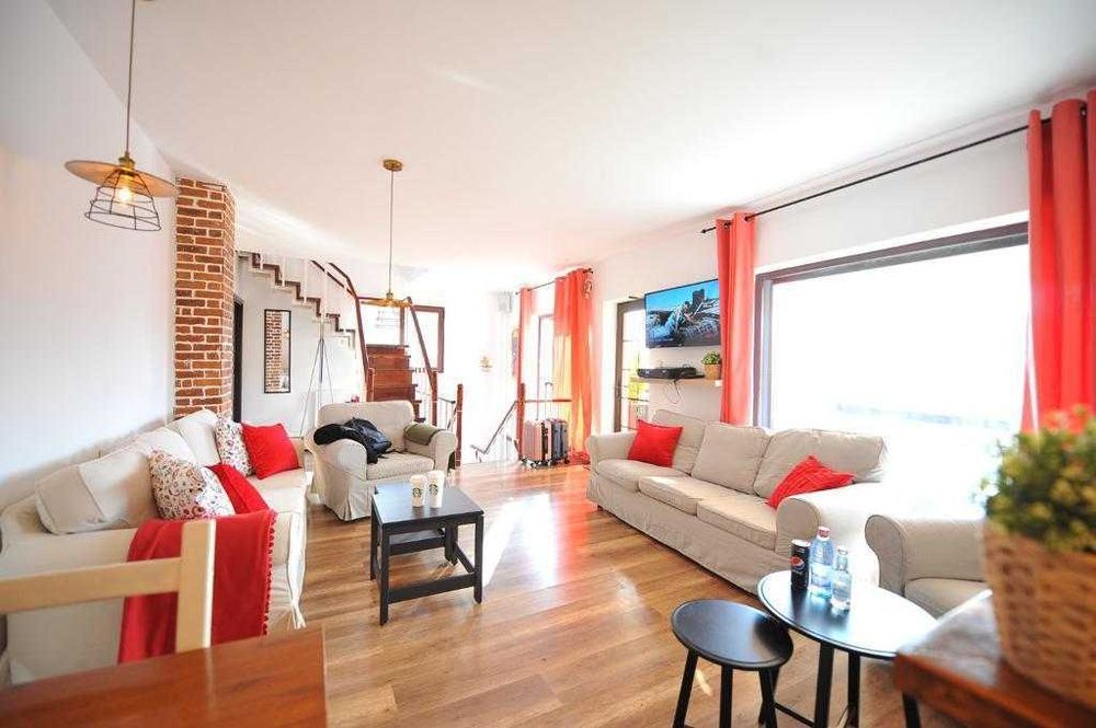 VILA GIGI, Valea Prahovei, ideala pentru relaxare si distractie!