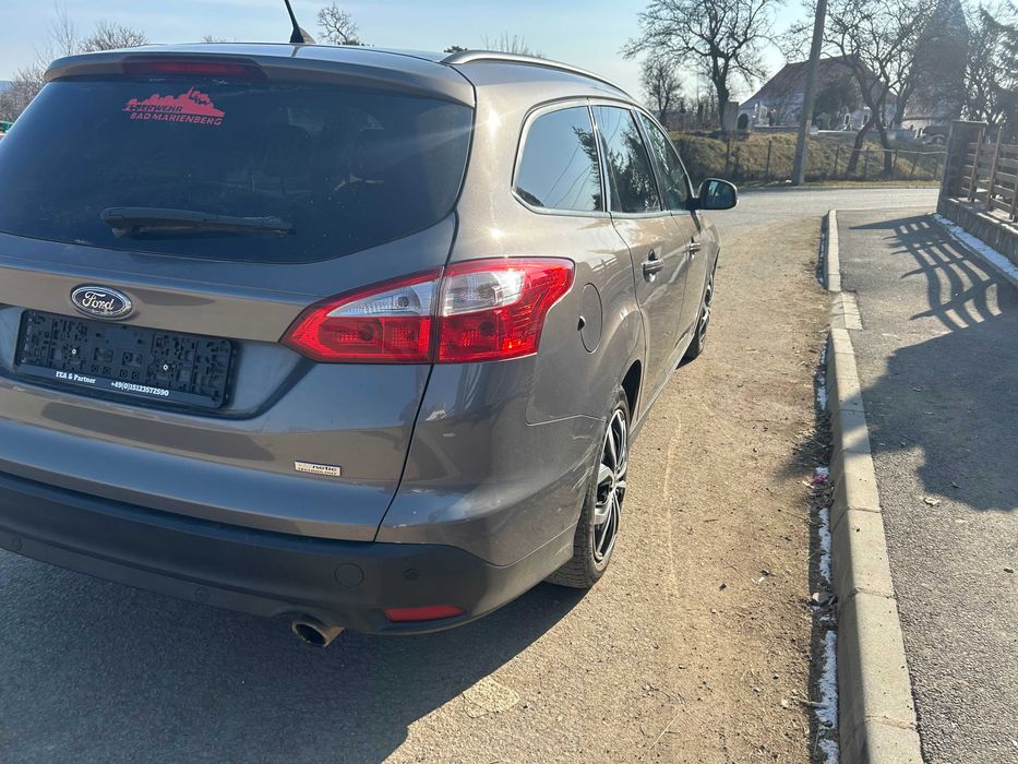 Ford Focus 1.6 ECO BOOST - 150 Cp *** 2013 Negociabil!!