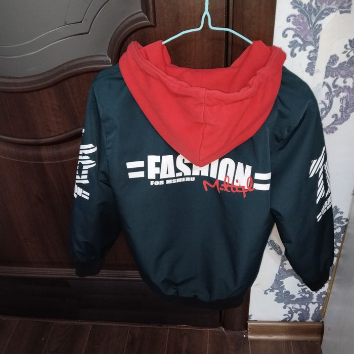 Детская ветровка.