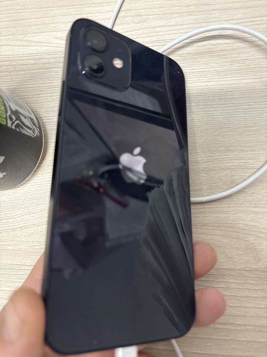 IPhone 12 продам