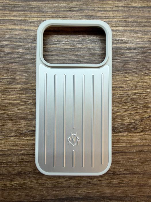 Rimowa iPhone 17 Pro Aluminium Case Husa Metalica Argintie Silver