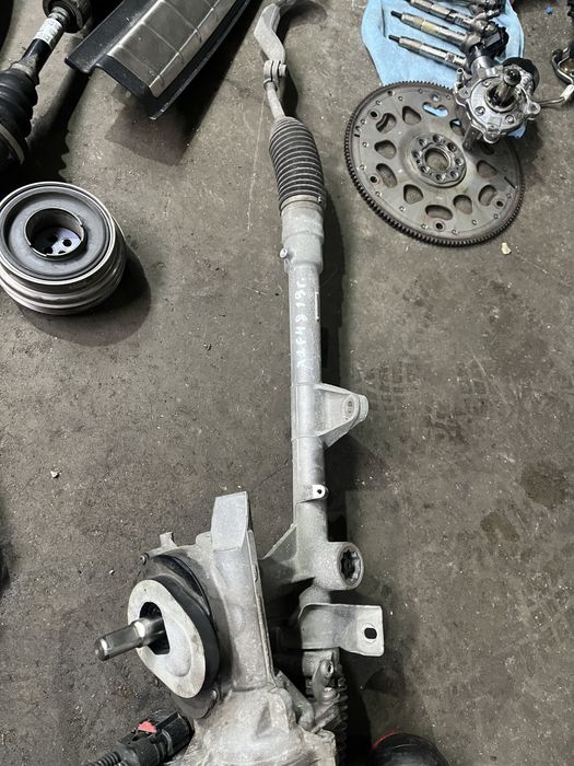 Електрическа кормилна рейка бмв х1 ф48 ( reika bmw x1 f48 )