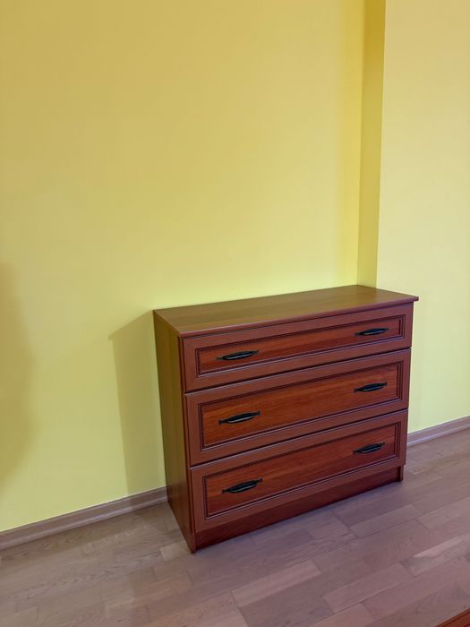 Дървени спални мебели