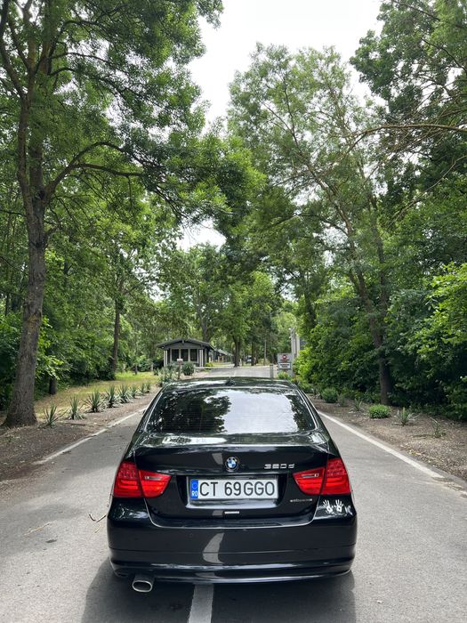 Vand BMW seria 3 e90, LCI