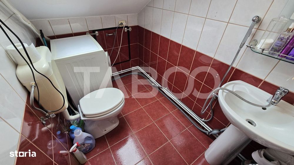 Apartament cu 4 camere de vanzare decomandate 82mp zona Rahovei