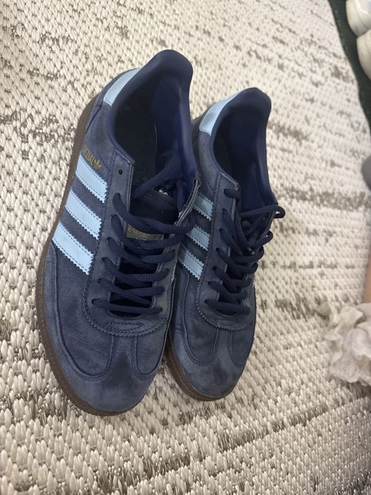Кроссовки spezial адидас