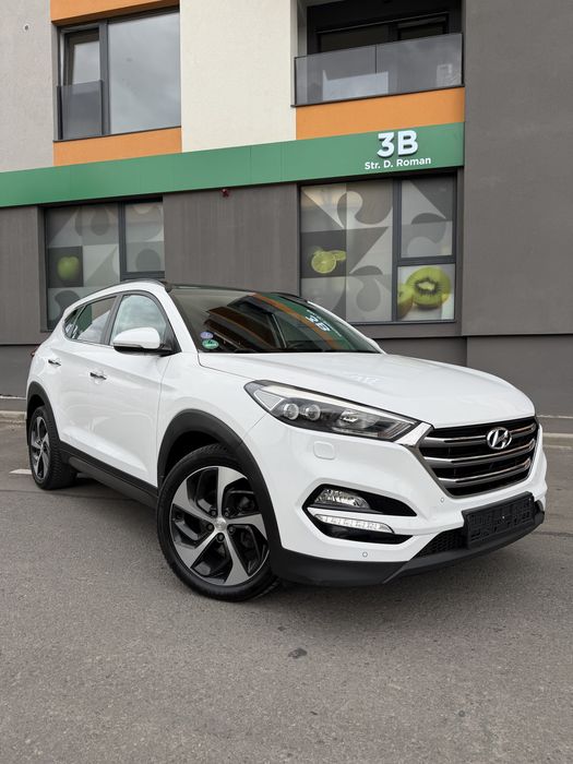 Hyundai Tucson 2.0 Premium  Automat Ventilatie Panoramic