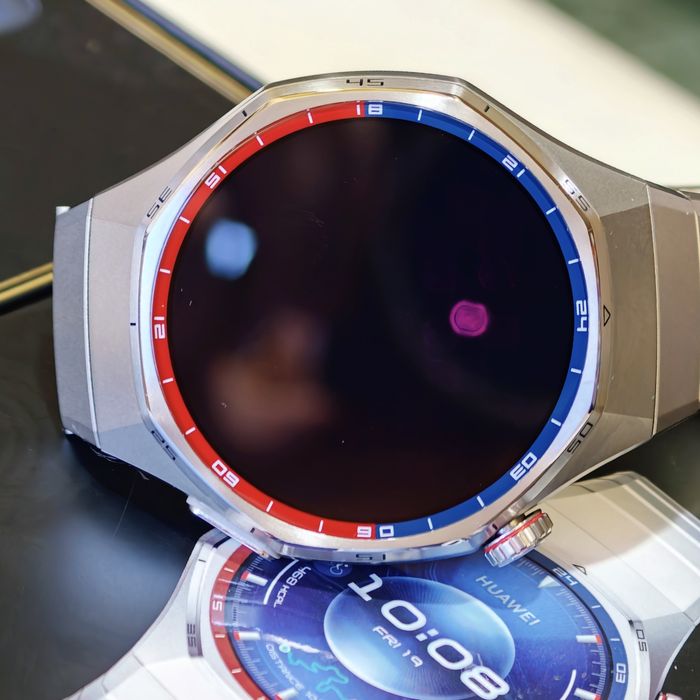 Huawei Watch GT 6 Pro 46mm Titanium! Като Нов!