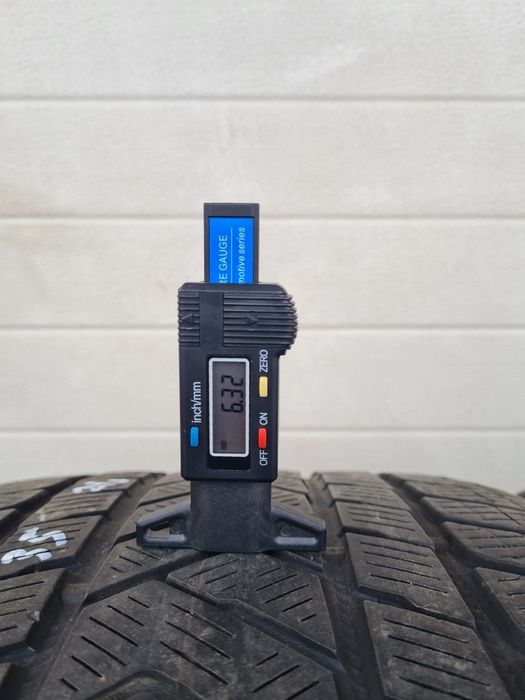 Зкмни гуми 2 броя PIRELLI Scorpion 305 35 R21 дот 3121