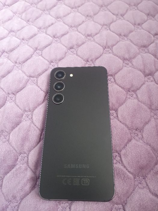 Продам Самсунг s23 состояние идеальное