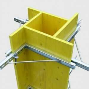 Предлагаме метална стяга за колона(за трислойни платна)