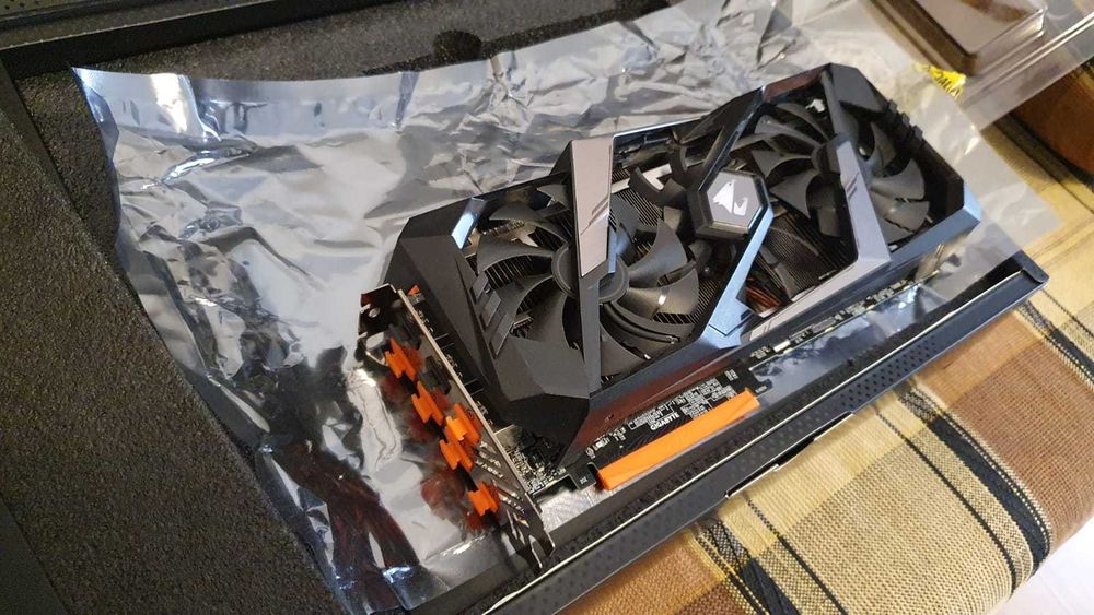 Placa video Gigabyte AORUS RTX 2080 XTREME, 8GB GDDR6, 256-bit, GAMING