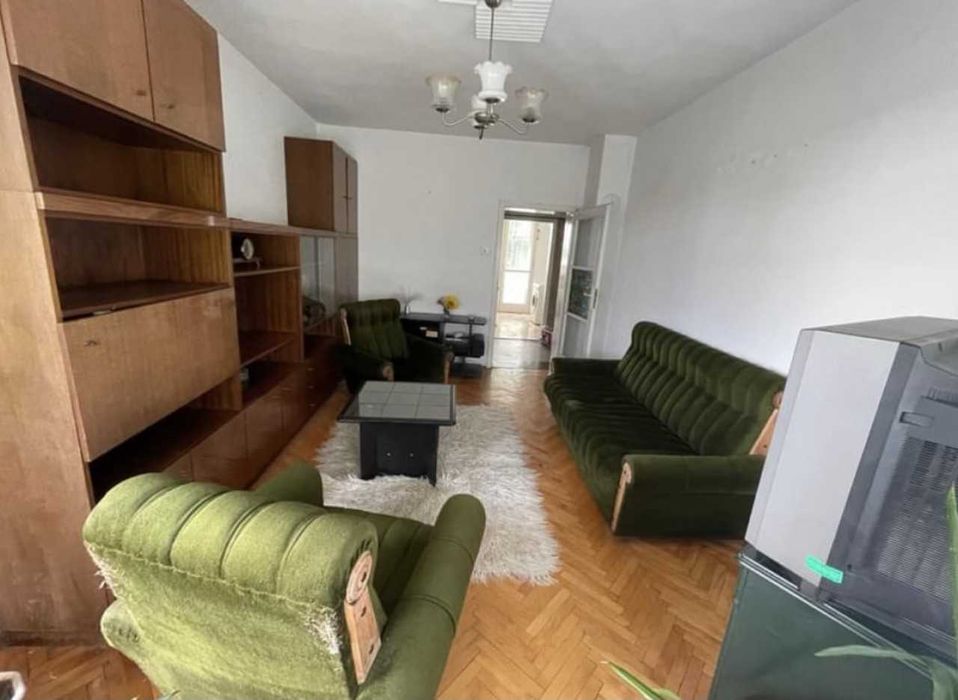 Продава се Тристаен апартамент в Пловдив, Център - 78 кв.м за 1475 €/кв.м - Снимка #1