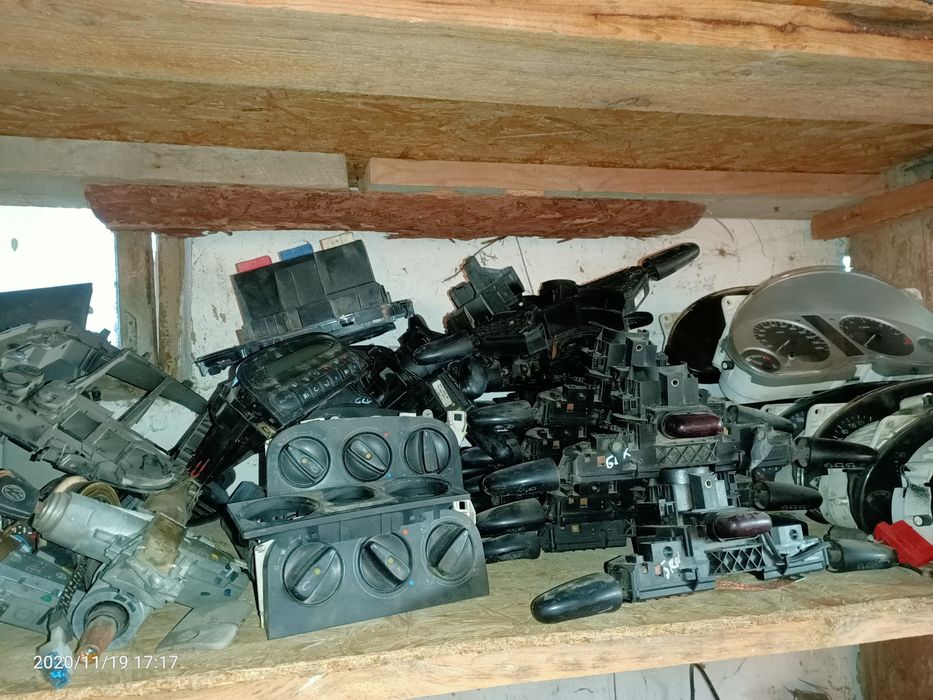 Все  запчасти  на Шаран .