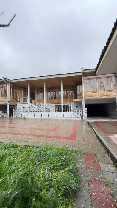 Srochna Uchastka Sotiladi keles centrda