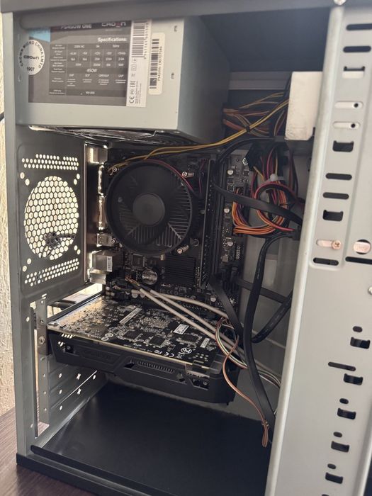 Продам игровой core i 3 9100