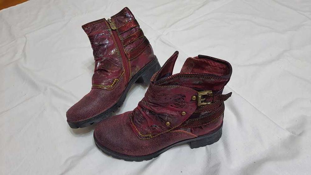 Botine envogue piele naturala Laura Vita marimea 36 -36,5