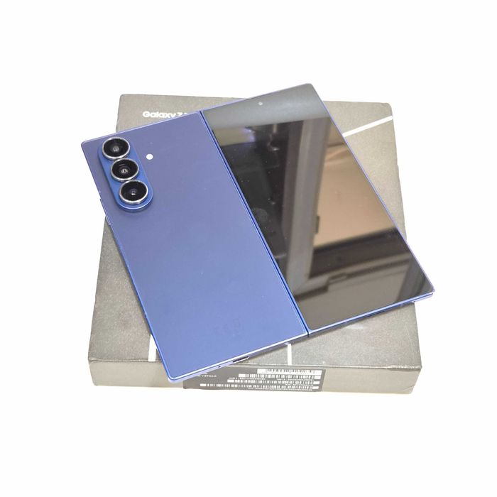Hope Amanet P8 Samsung Fold 7 512GB / 12GB - 320 Cicluri de incarcare