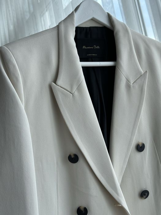 Женский пиджак от Massimo Dutti