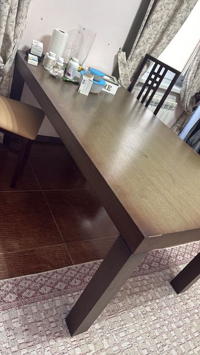 Продам стол и стулья