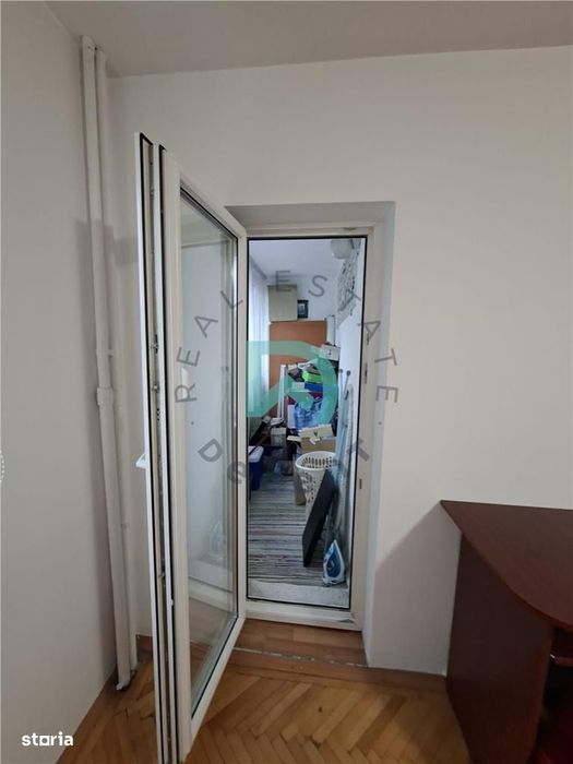 Apartament 2 camere, etaj 1, Calea Bucuresti