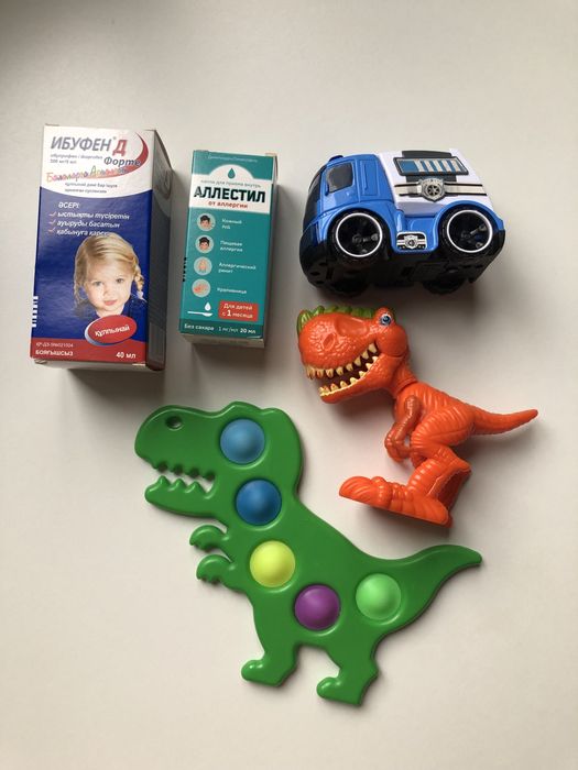 Одежда  и обувь на мальчика 9/10 лет