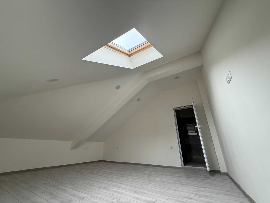 Продава се Тристаен апартамент в Габрово, Център - 132 кв.м за 556 €/кв.м - Снимка #8