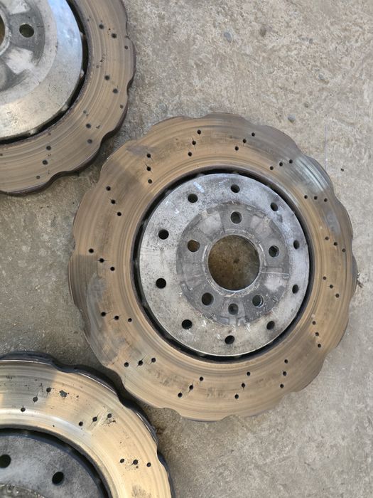 Vand discuri frana audi rs6 c7 4G0.615.301.AH second + placute