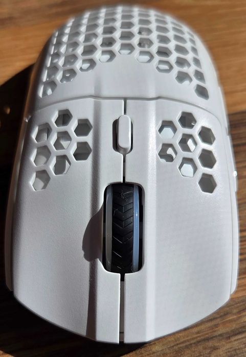 Геймърска Мишка: Trust GXT 929W Helox Ultra-lightweight Wireless - Бяла