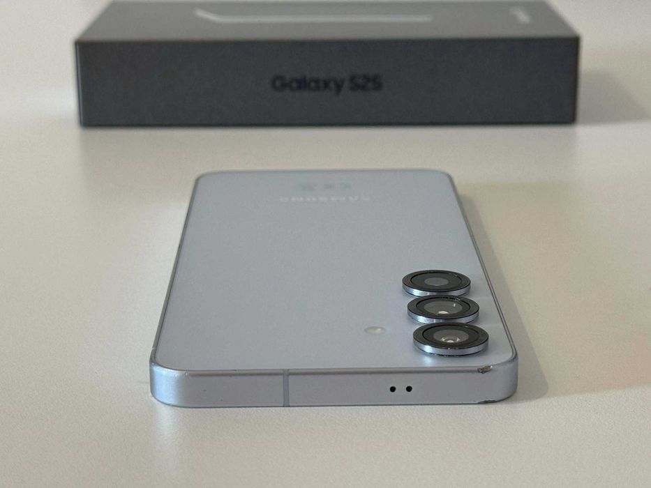 Бартер! Samsung Galaxy S25 IcyBlue (Син)