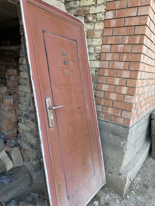 Есік сатыладыыыы