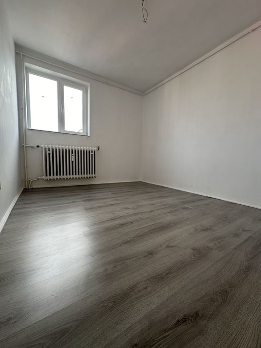 Garsoniera Renovata la Cheie