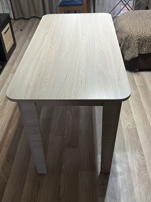 Кухонный стол мдф