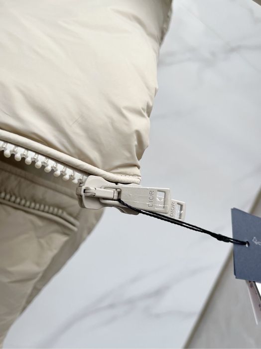 Geaca Dior , calitate premium , pe comanda , noua , XL