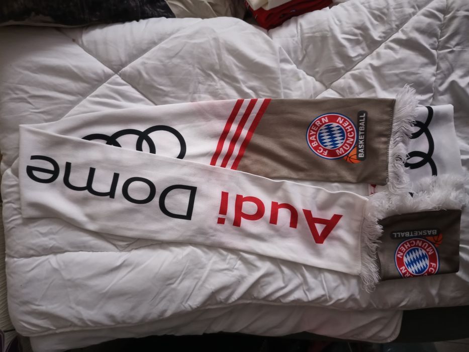 2 fulare Audi-Fc Bayern Munchen