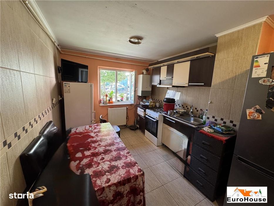 Apartament cu 3 camere de vanzare in Alba Iulia