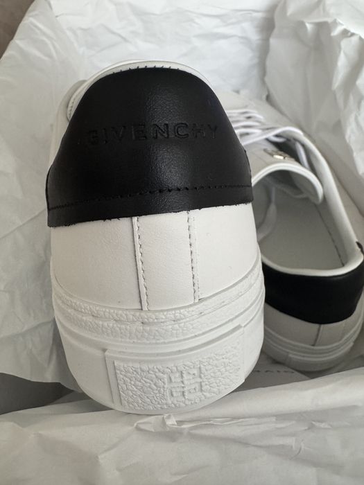 Givenchy City sport 41