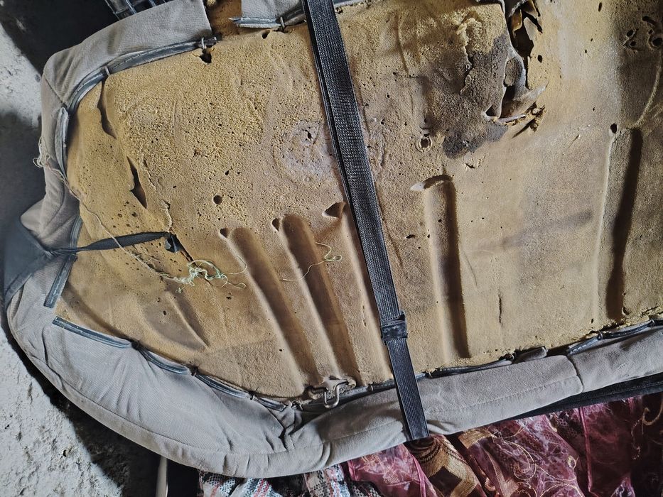 Сиденья на автомобиль