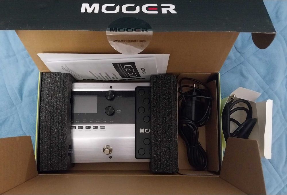 мультиэффект-процессор Mooer GE150